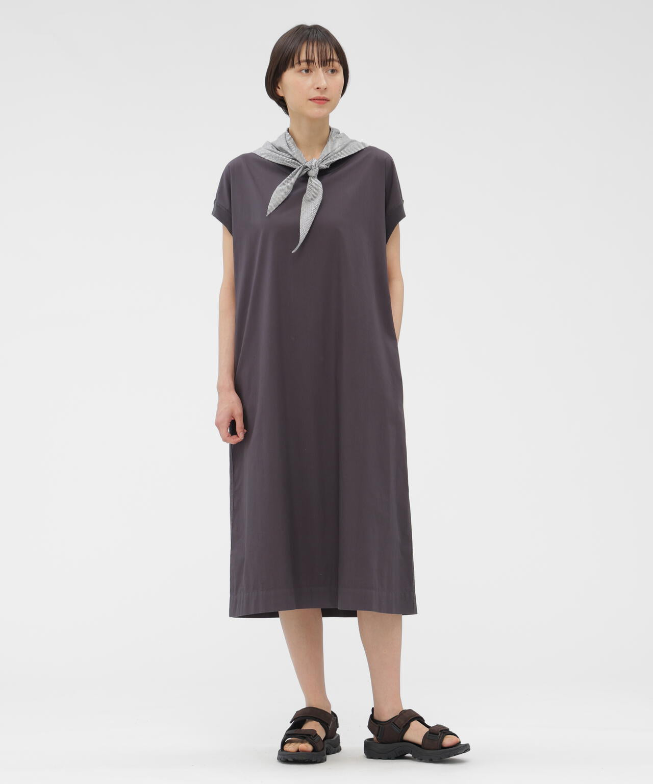 マーガレットハウエル　HAIRLINE COTTON WOOL DRESS GARMENT DYED COTTON POPLIN DRESS | MARGARET HOWELL（マーガレット