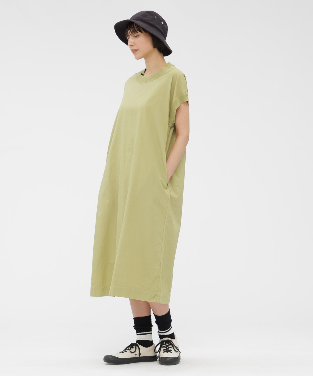 GARMENT DYED COTTON POPLIN DRESS | MARGARET HOWELL（マーガレット