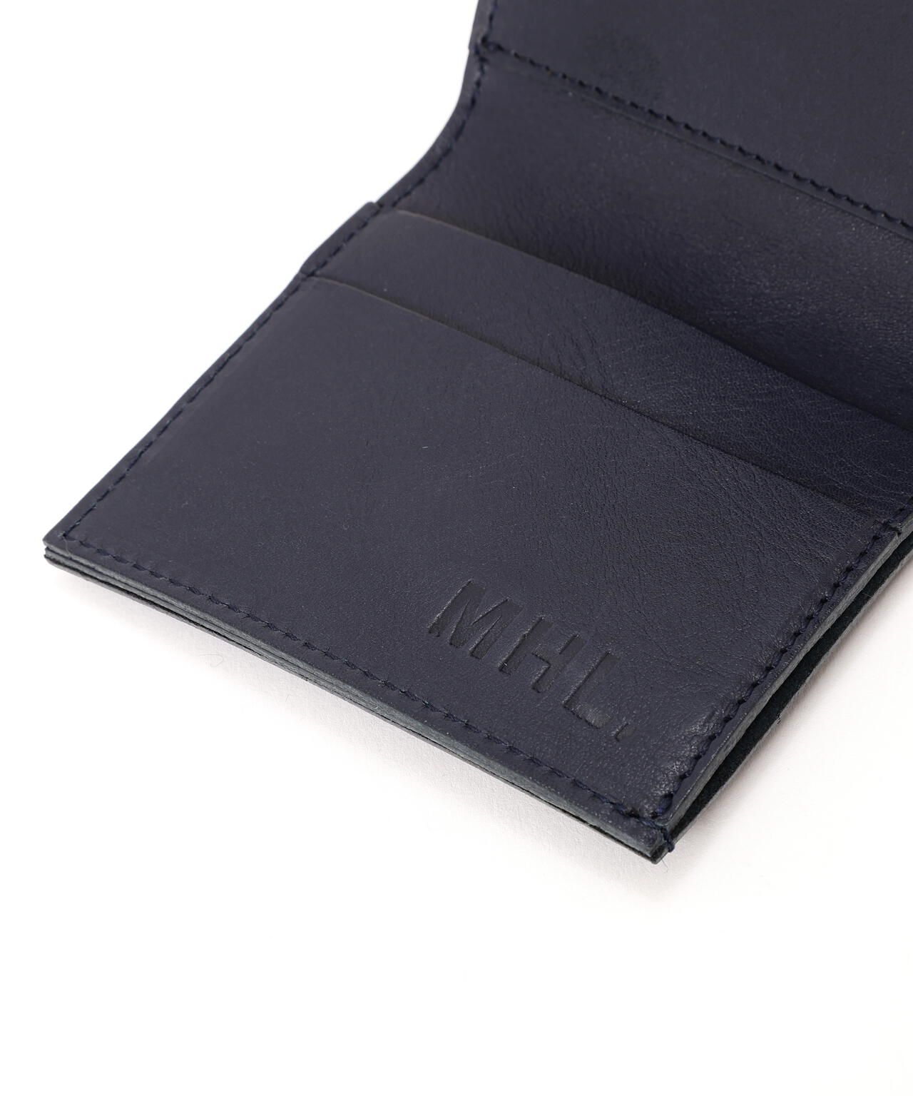 BASIC LEATHER | MARGARET HOWELL（マーガレット・ハウエル） ｜【公式