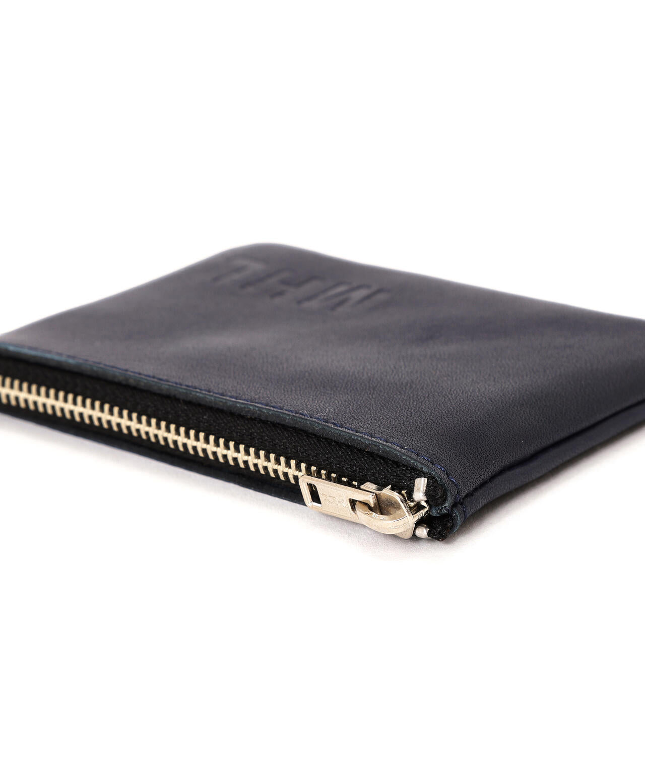 BASIC LEATHER | MARGARET HOWELL（マーガレット・ハウエル） ｜【公式