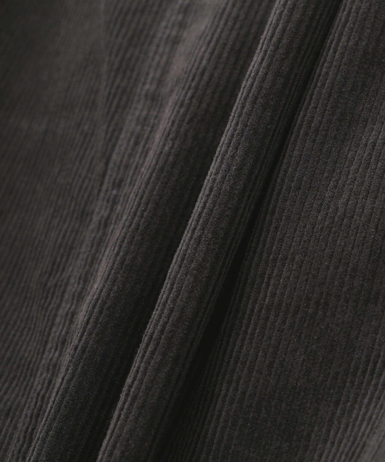 DRY COTTON NEEDLECORD SKIRT | MARGARET HOWELL（マーガレット
