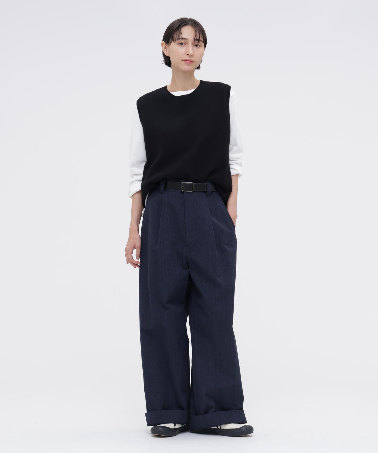 【美品】MHL./マーガレットハウエル/ウールコットンワイドトラウザーズ/紺/M WOOL COTTON TWILL TROUSERS | MARGARET HOWELL（マーガレット
