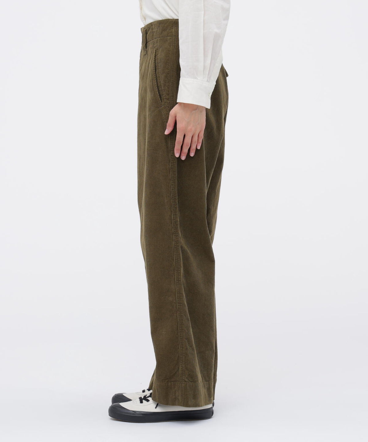 DRY COTTON NEEDLECORD TROUSERS