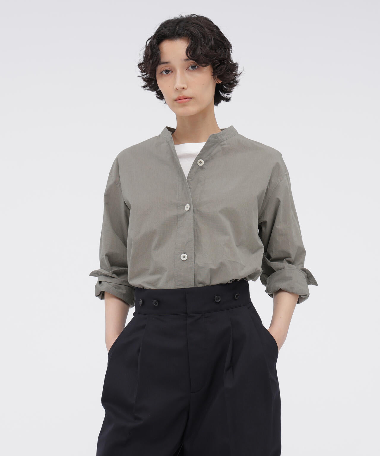 新品タグ付 2024 マーガレットハウエル 衿つきコットンシャツ25,300円 END ON END WEAVE COTTON SHIRT | MARGARET HOWELL（マーガレット