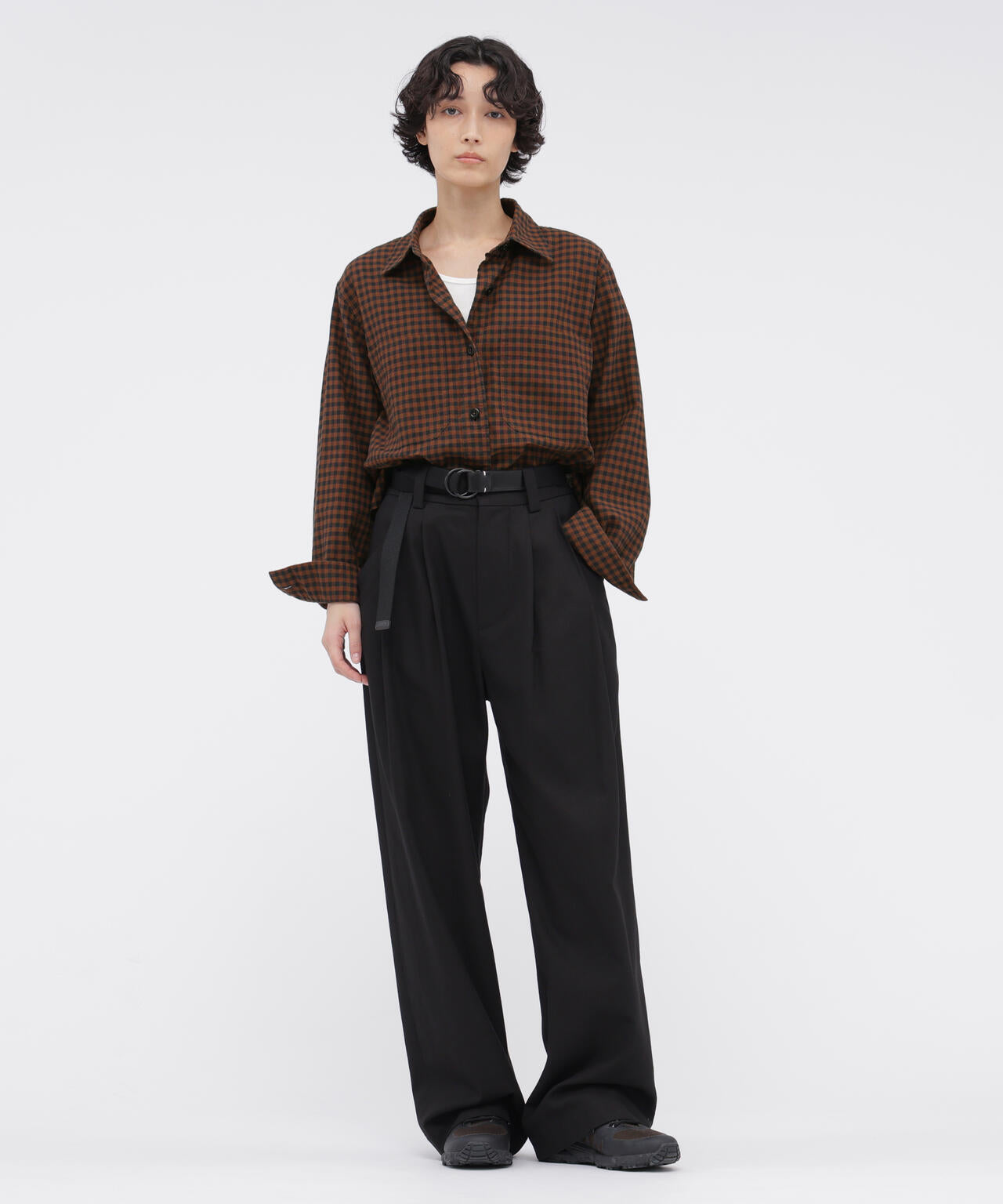 Tシャツ(半袖+袖なし) MHL. - 25ss MHL. FADED LINEN COTTON PLAINWEAVE FADED LINEN COTTON PLAINWEAVE SHIRT | MARGARET HOWELL