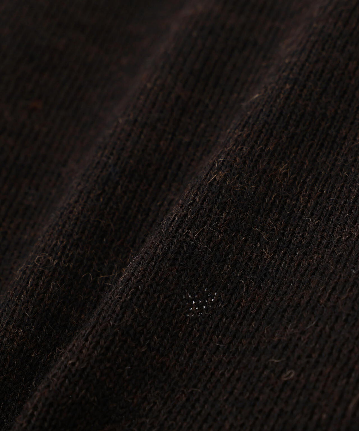 ASH WOOL KNITWEAR
