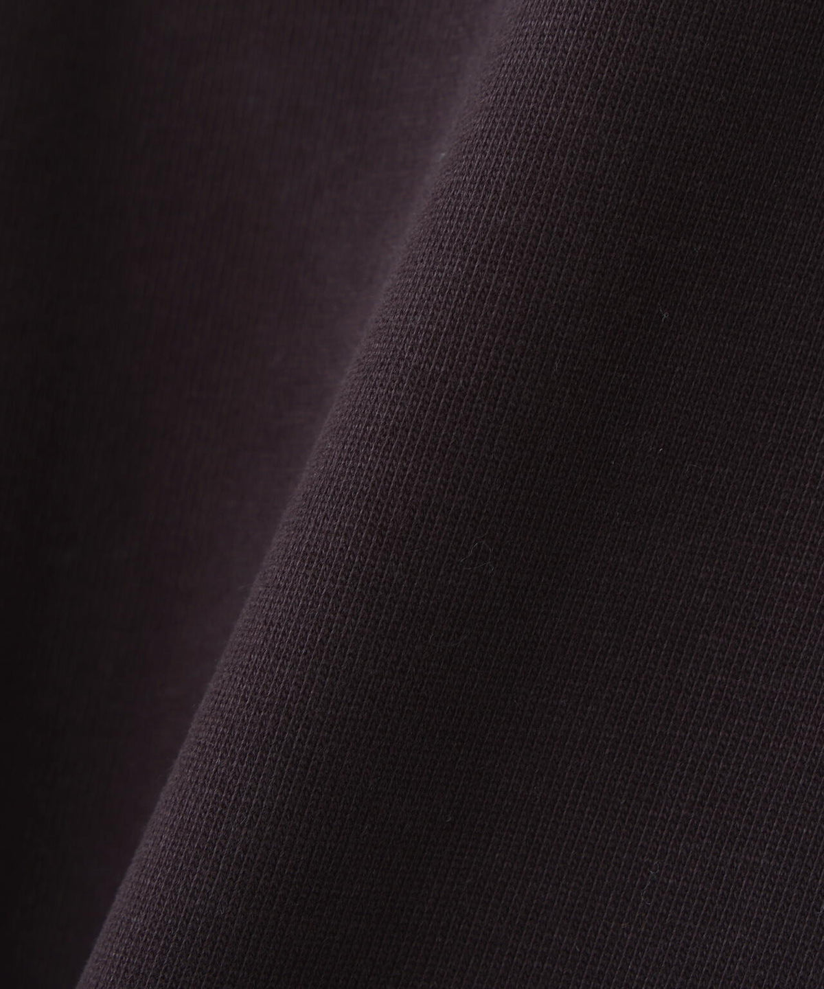 GARMENT DYED DENSE JERSEY TOP