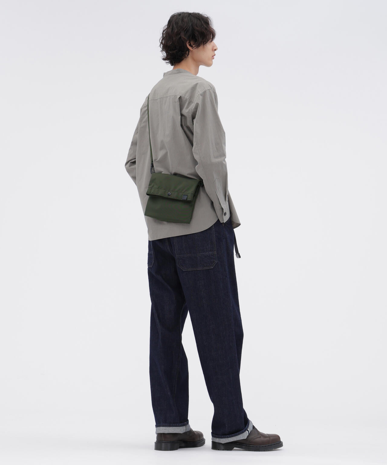NYLON CANVAS SACOCHE | MARGARET HOWELL（マーガレット・ハウエル
