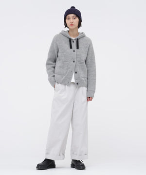 身長168cm　B76 W58 H86 着用サイズ：F