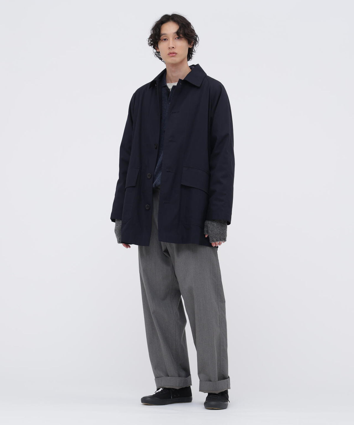 身長185cm 　B84 W66cm H91cm 着用サイズ：F