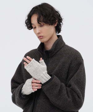 身長185cm 　B84 W66cm H91cm 着用サイズ：F