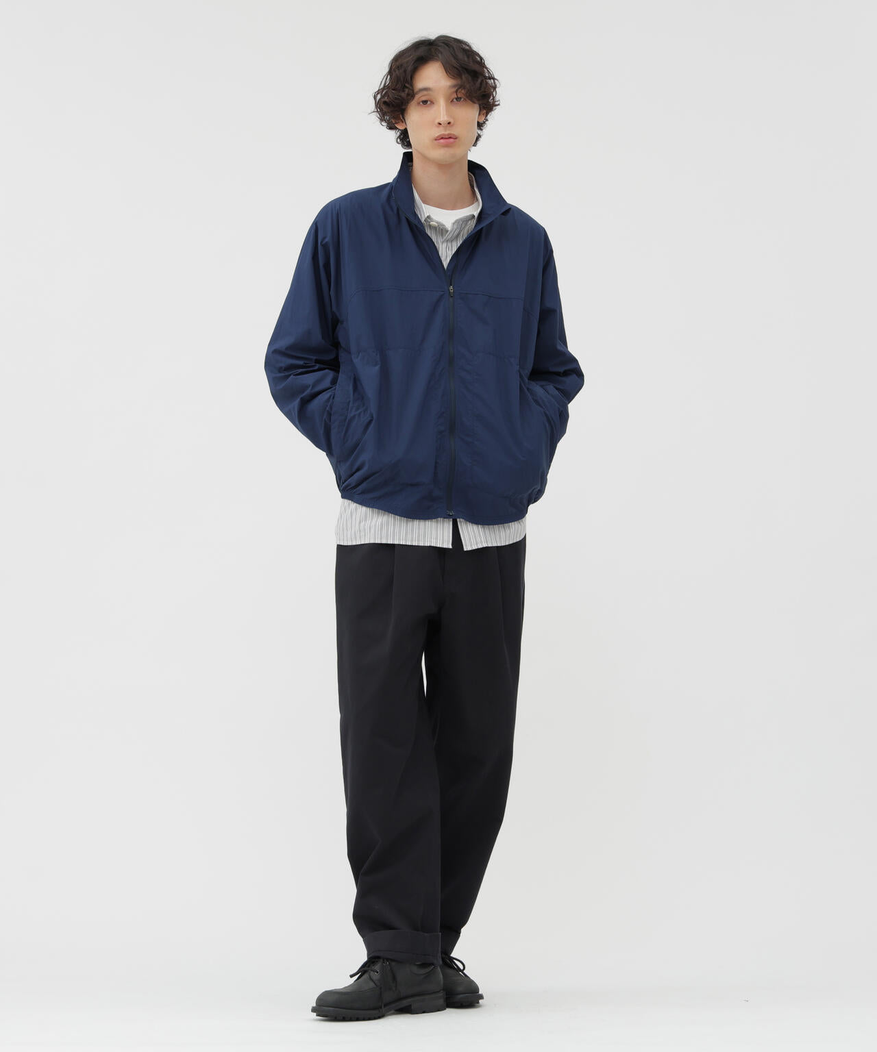 PROOFED LIGHT NYLON TAFFETA BLOUSON