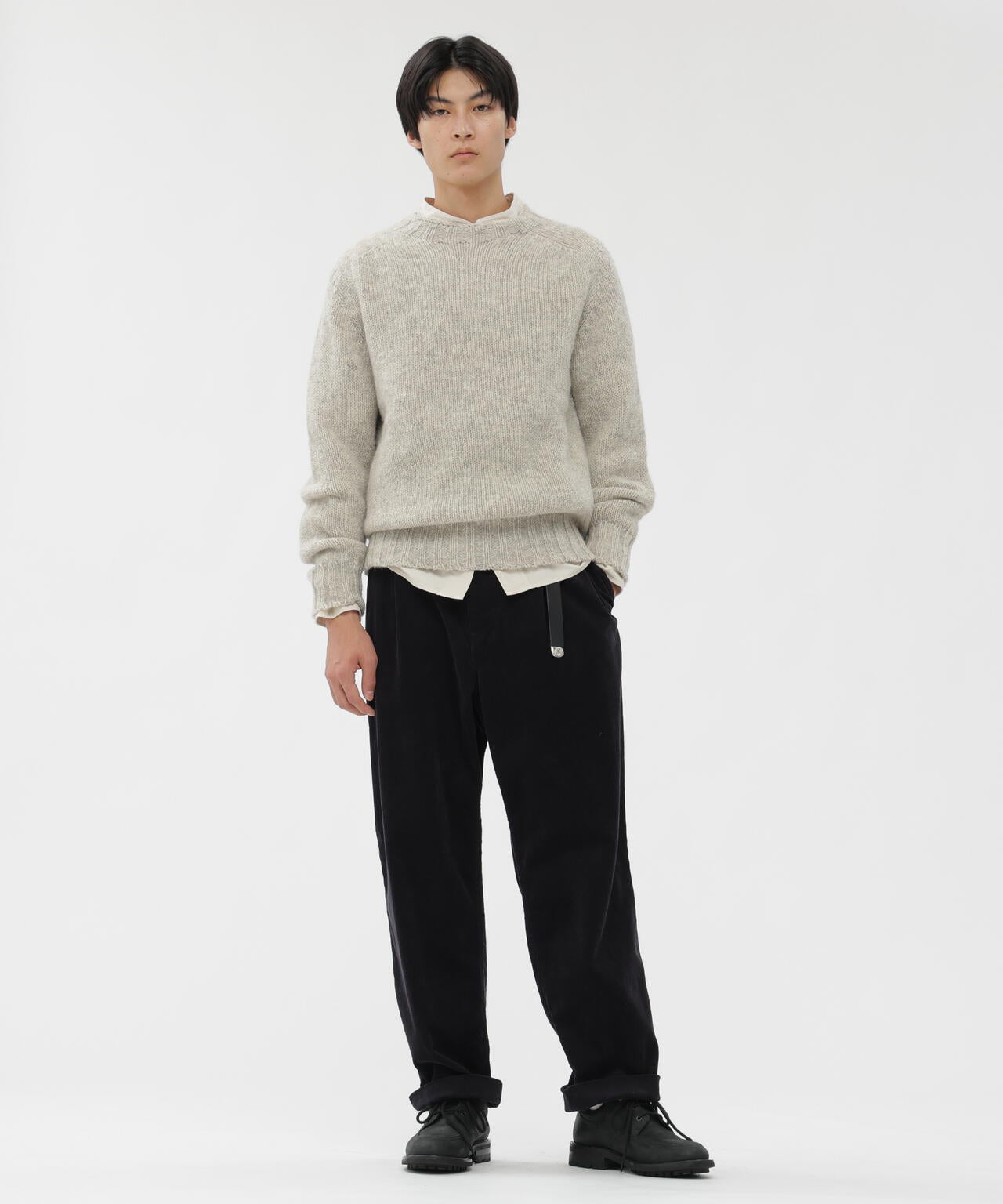 DRY COTTON NEEDLECORD TROUSERS | MARGARET HOWELL（マーガレット
