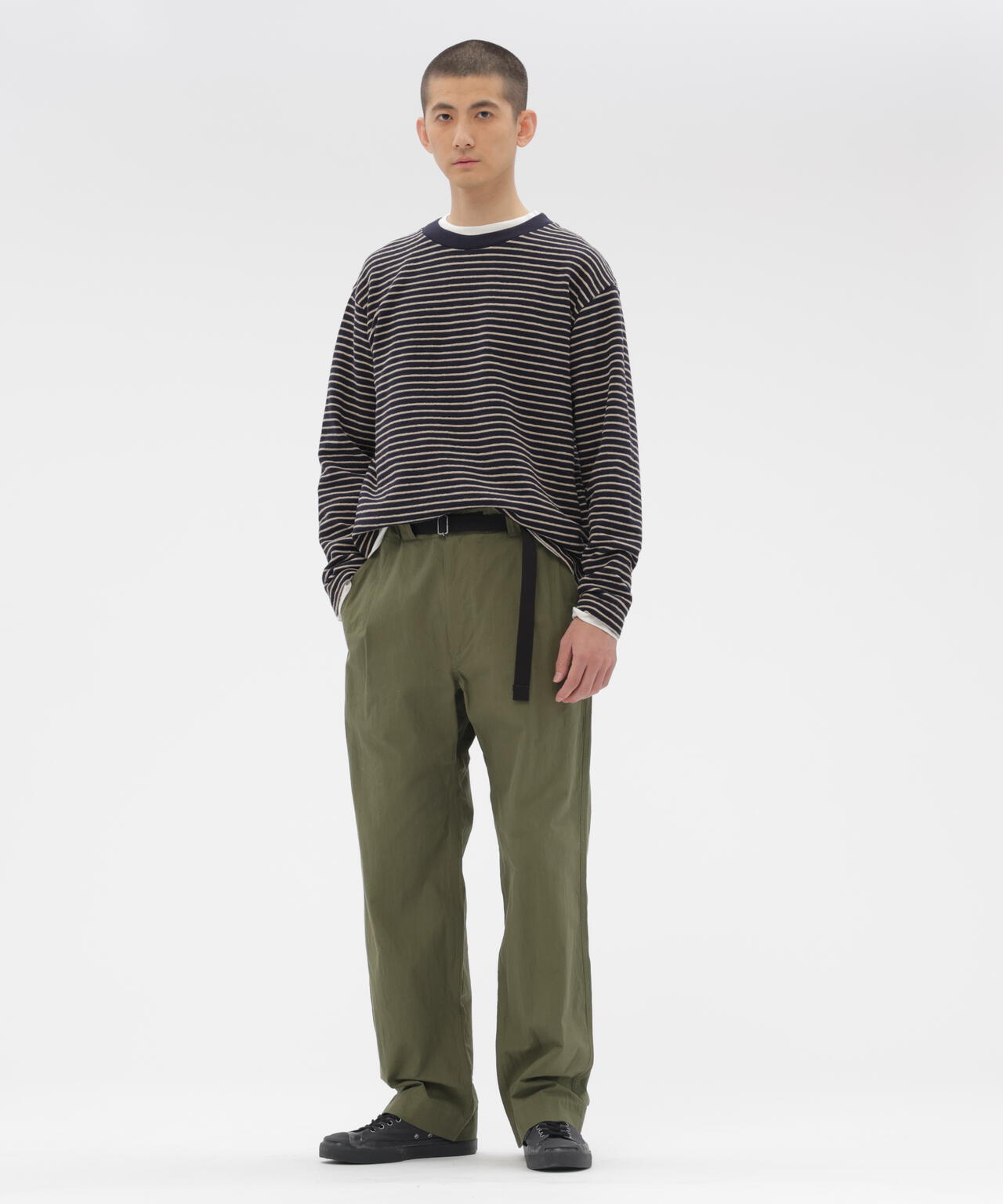 CRISP COTTON CHAMBRAY TROUSERS | MARGARET HOWELL（マーガレット