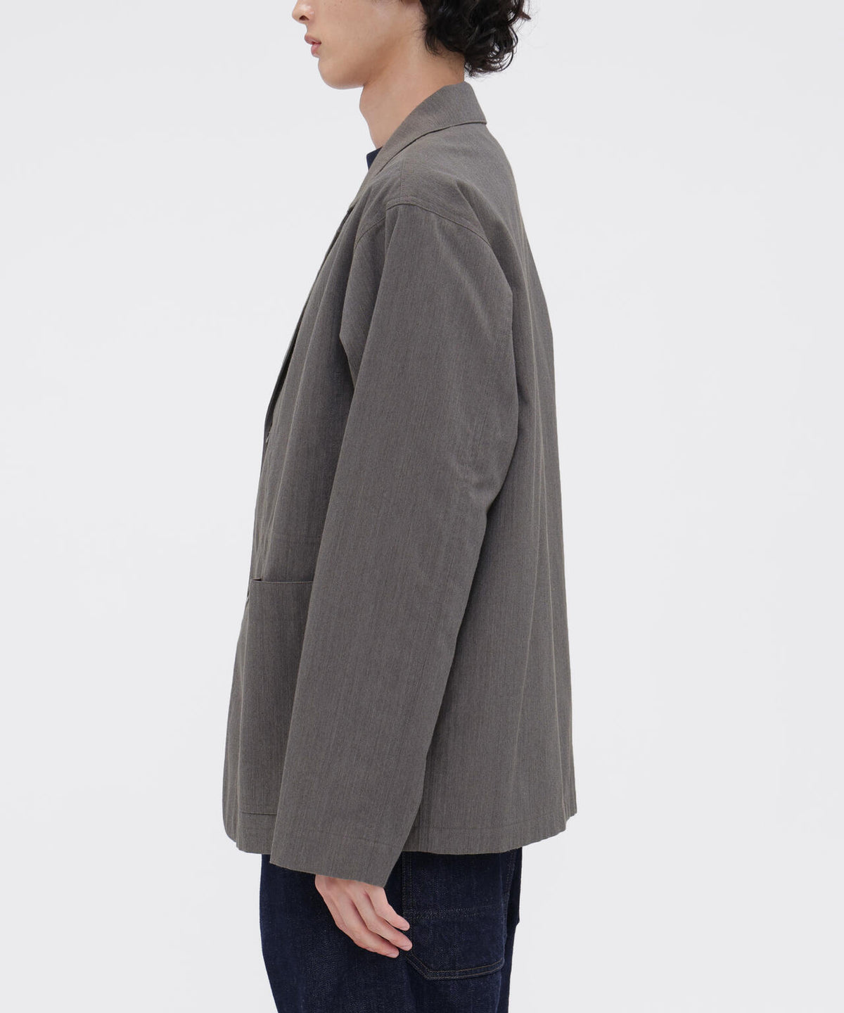 身長185cm 　B84 W66cm H91cm 着用サイズ：M
