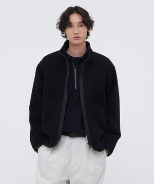 身長185cm 　B84 W66cm H91cm 着用サイズ：L