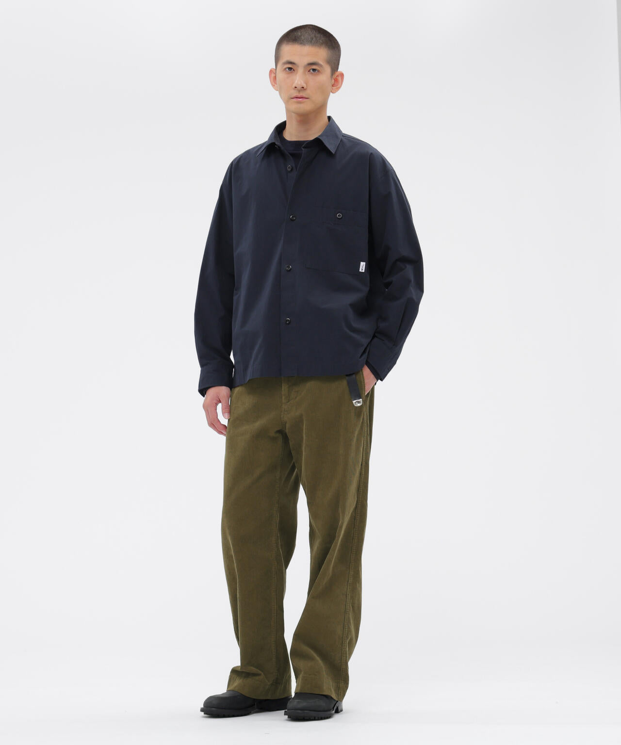 DRY COTTON NEEDLECORD TROUSERS | MARGARET HOWELL（マーガレット