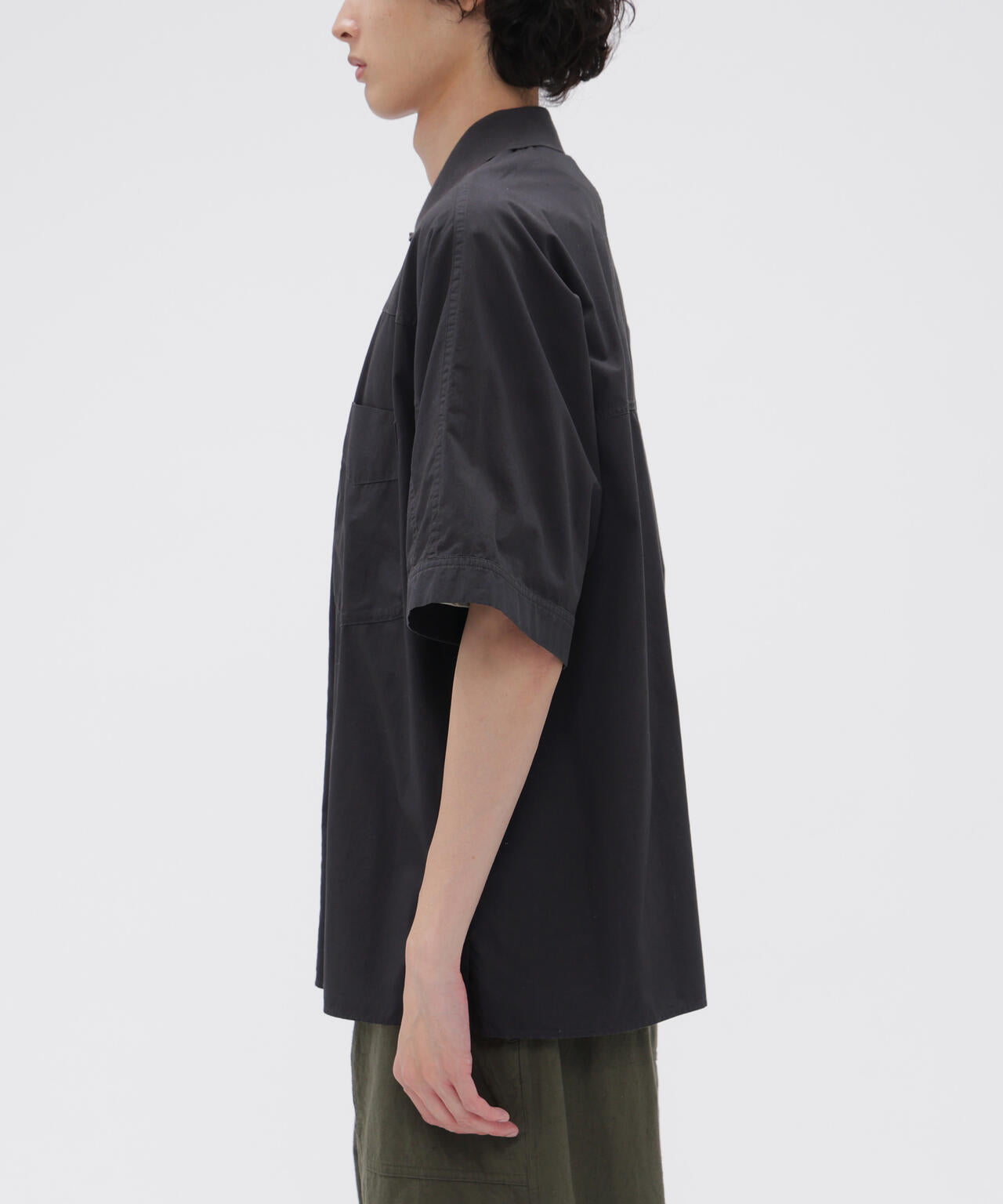 GARMENT DYED COTTON POPLIN SHIRT | MARGARET HOWELL（マーガレット