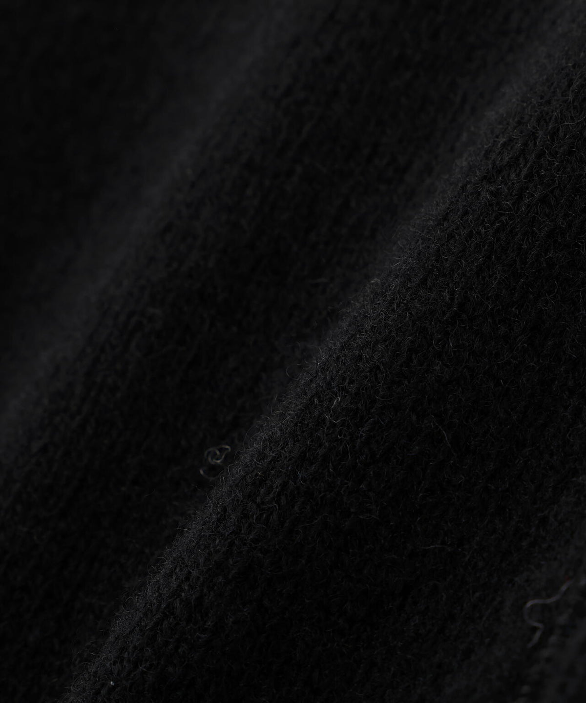 FINE SHETLAND KNITWEAR