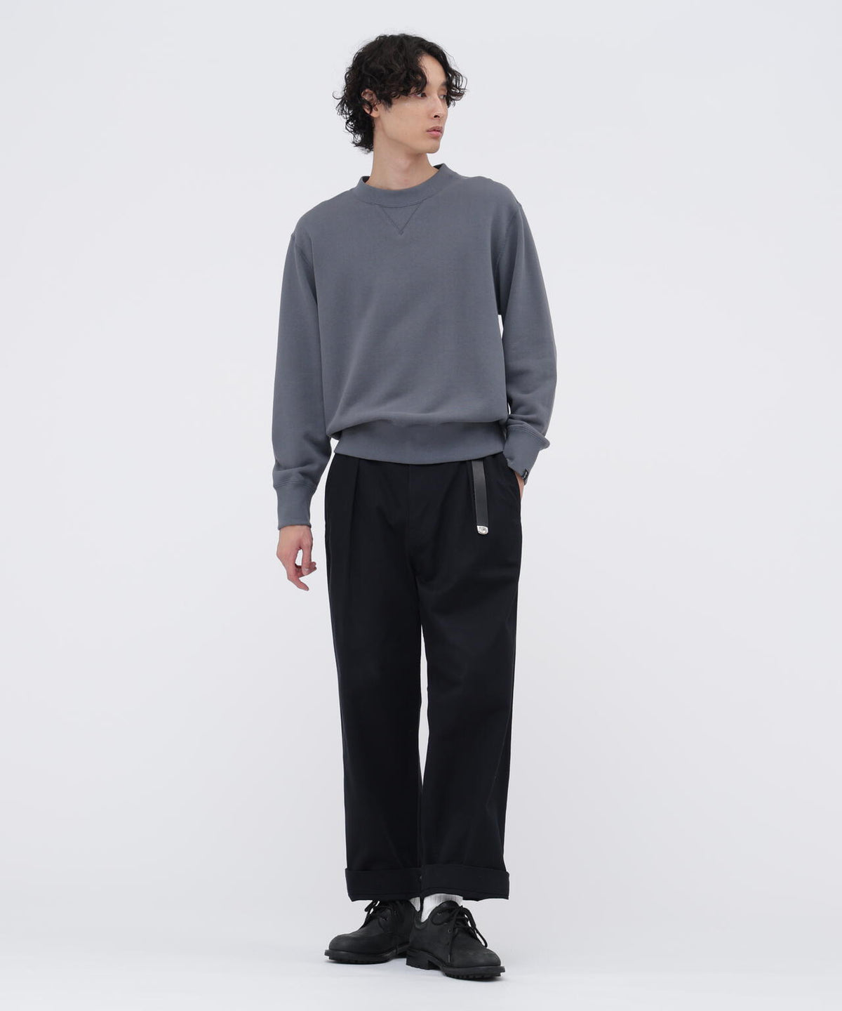 LIGHT LOOPBACK COTTON CREW NECK
