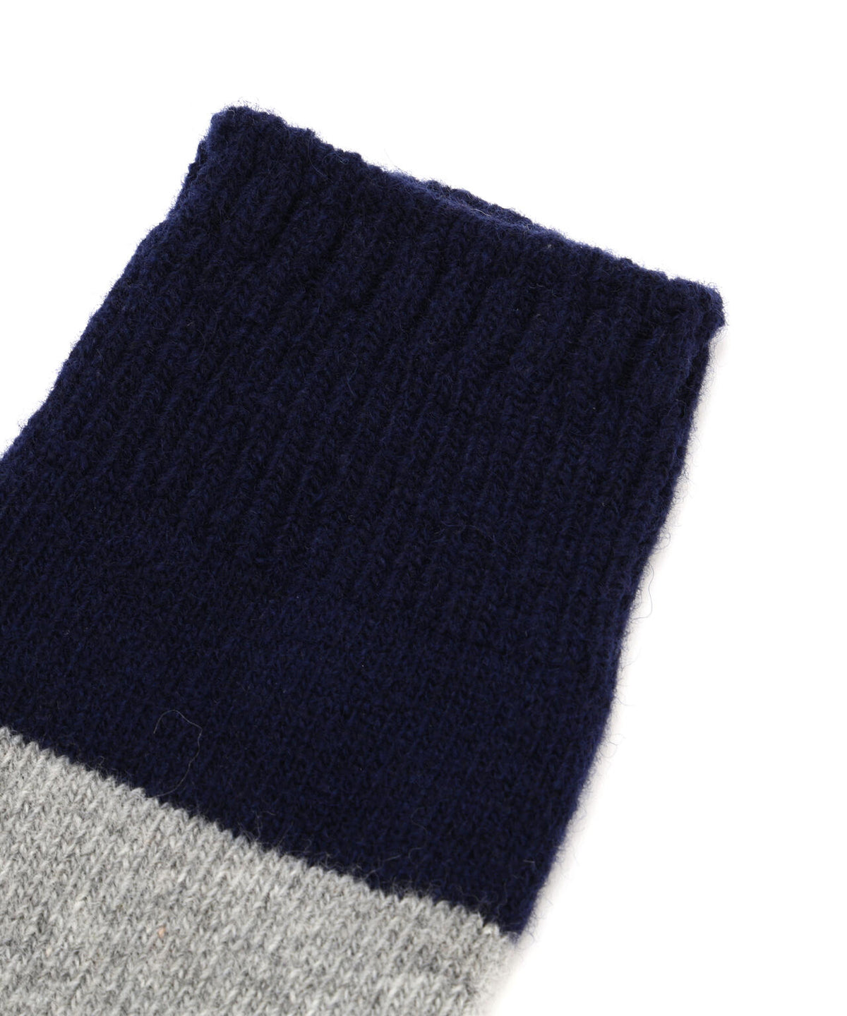 MEN COLOUR BLOCK SOCKS