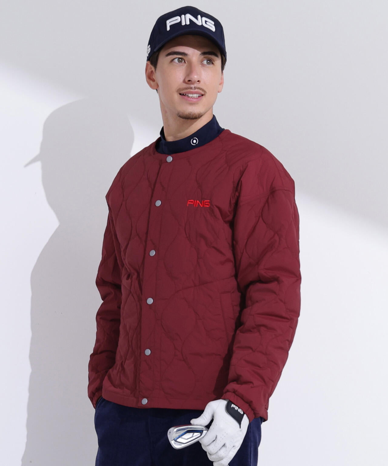 PGG新品サイズ1 ナイロンストレッチタフタキルティングジャケット¥46.200 PING APPAREL】ストレッチタフタキルティングノーカラーブルゾン