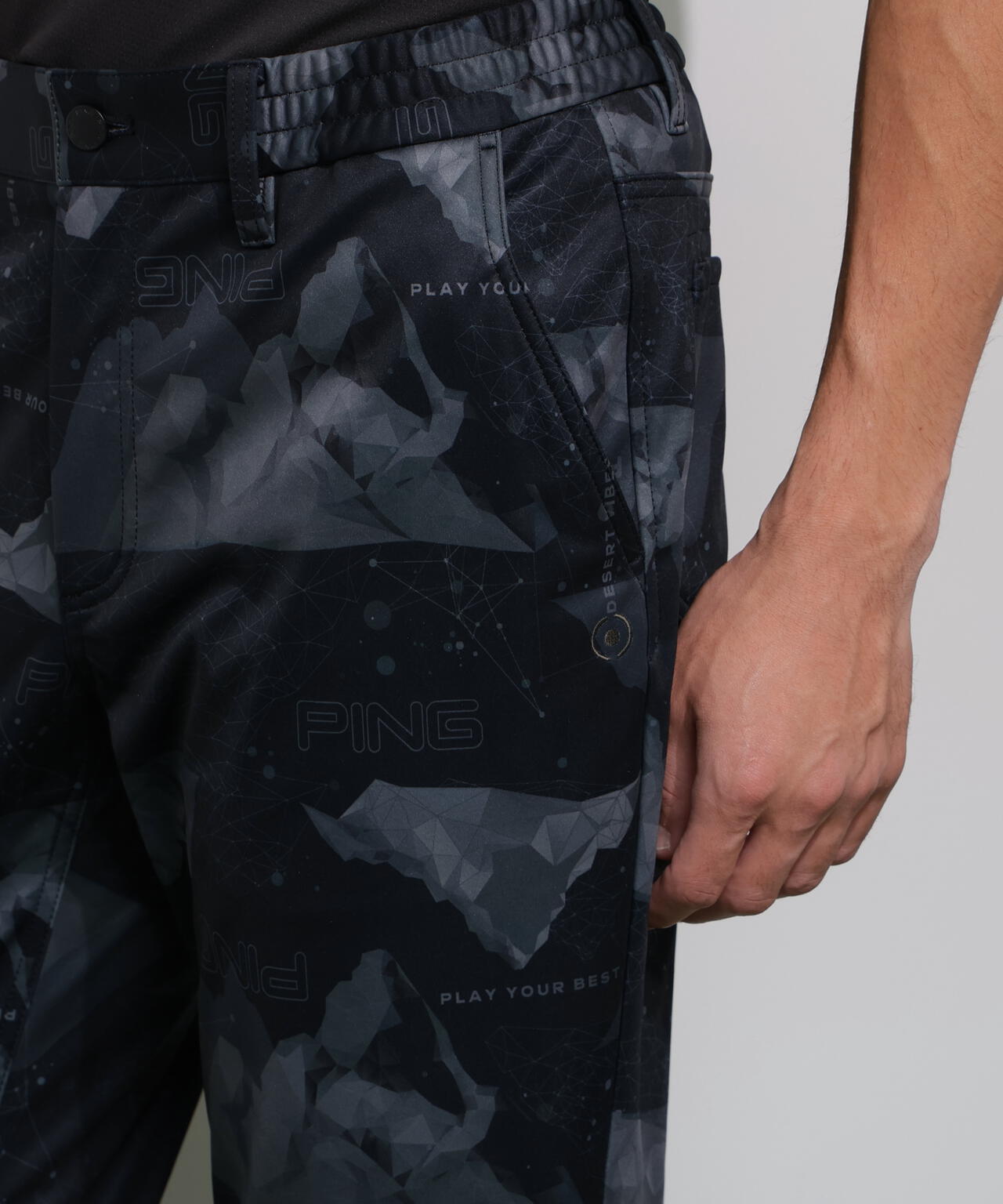 【PING APPAREL】全方向ストレッチボンディングプリントテーパードパンツ ＜PERFORMANCE＞ (MENS)