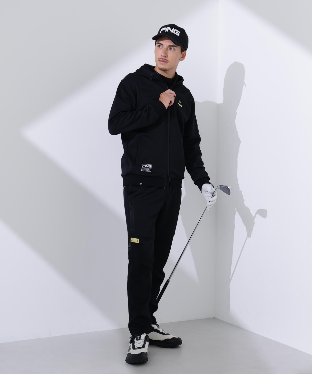 【新品】MunsingwearストレッチダンボールポンチハーフZIPフーディ　L ストレッチダンボール プルオーバーパーカー｜アーバンリサーチ