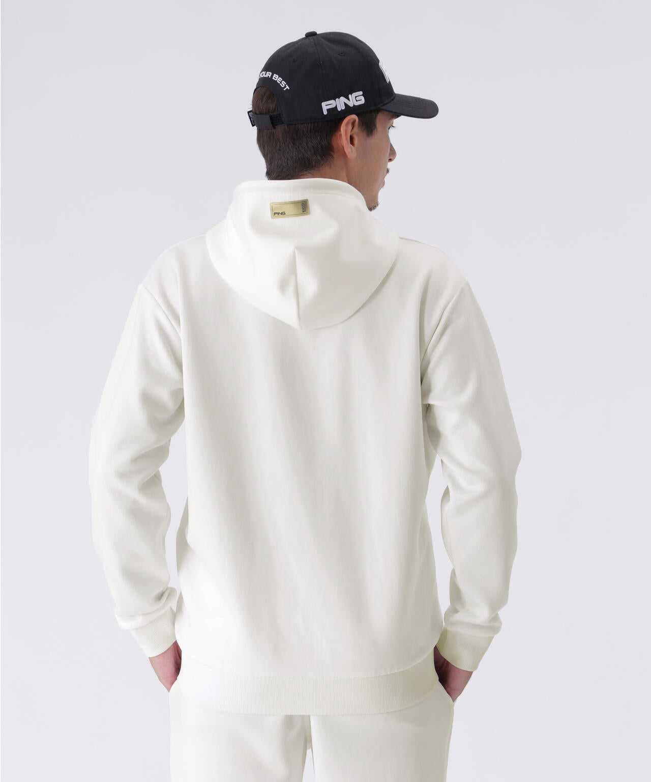 【PING APPAREL】全方向ストレッチリップストップフルジップ中綿　新品 PING APPAREL】全方向ストレッチリップストップフルジップ中綿新品