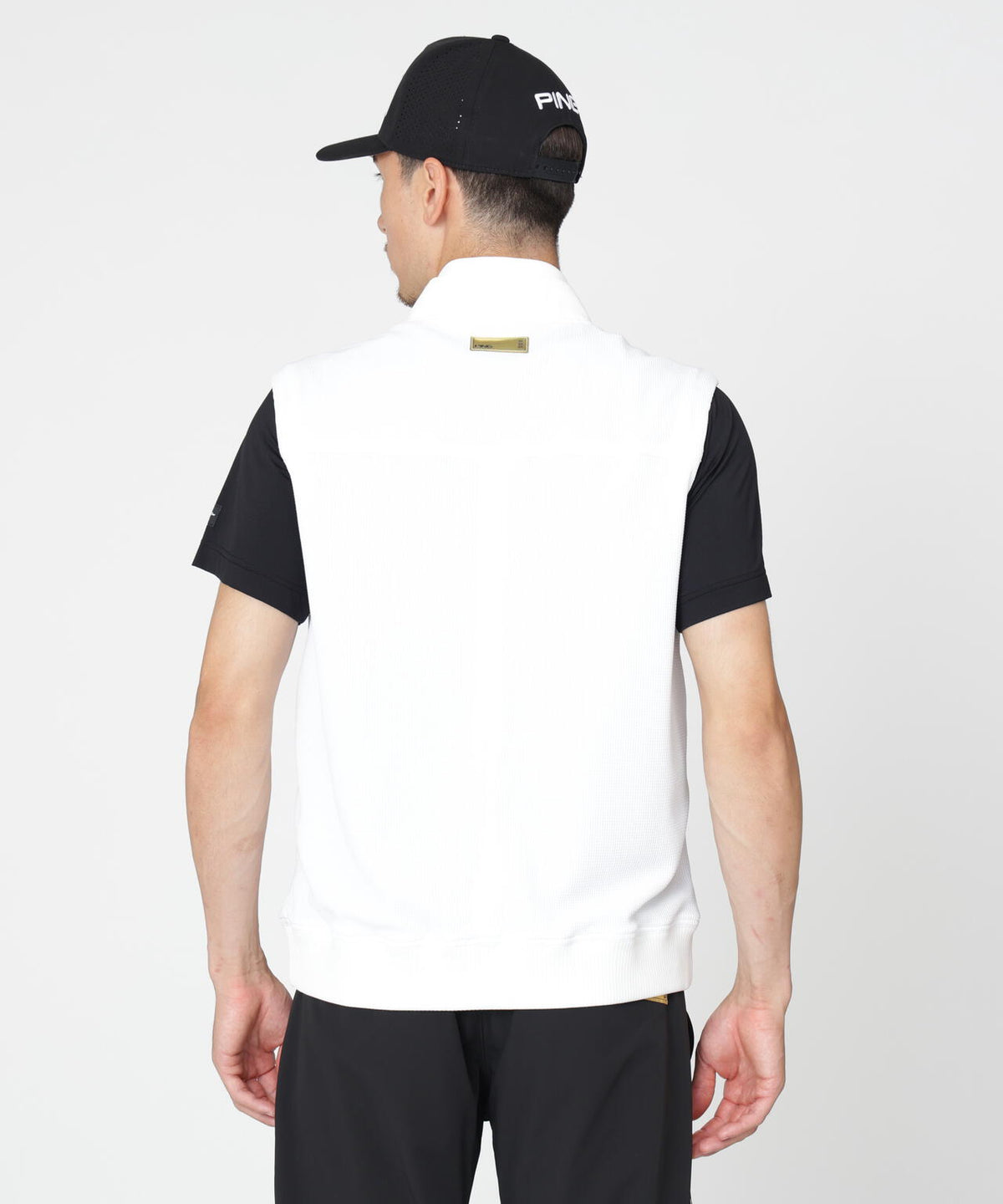 【PING APPAREL】ワッフルフルジップベスト ＜GOLD＞ (MENS)