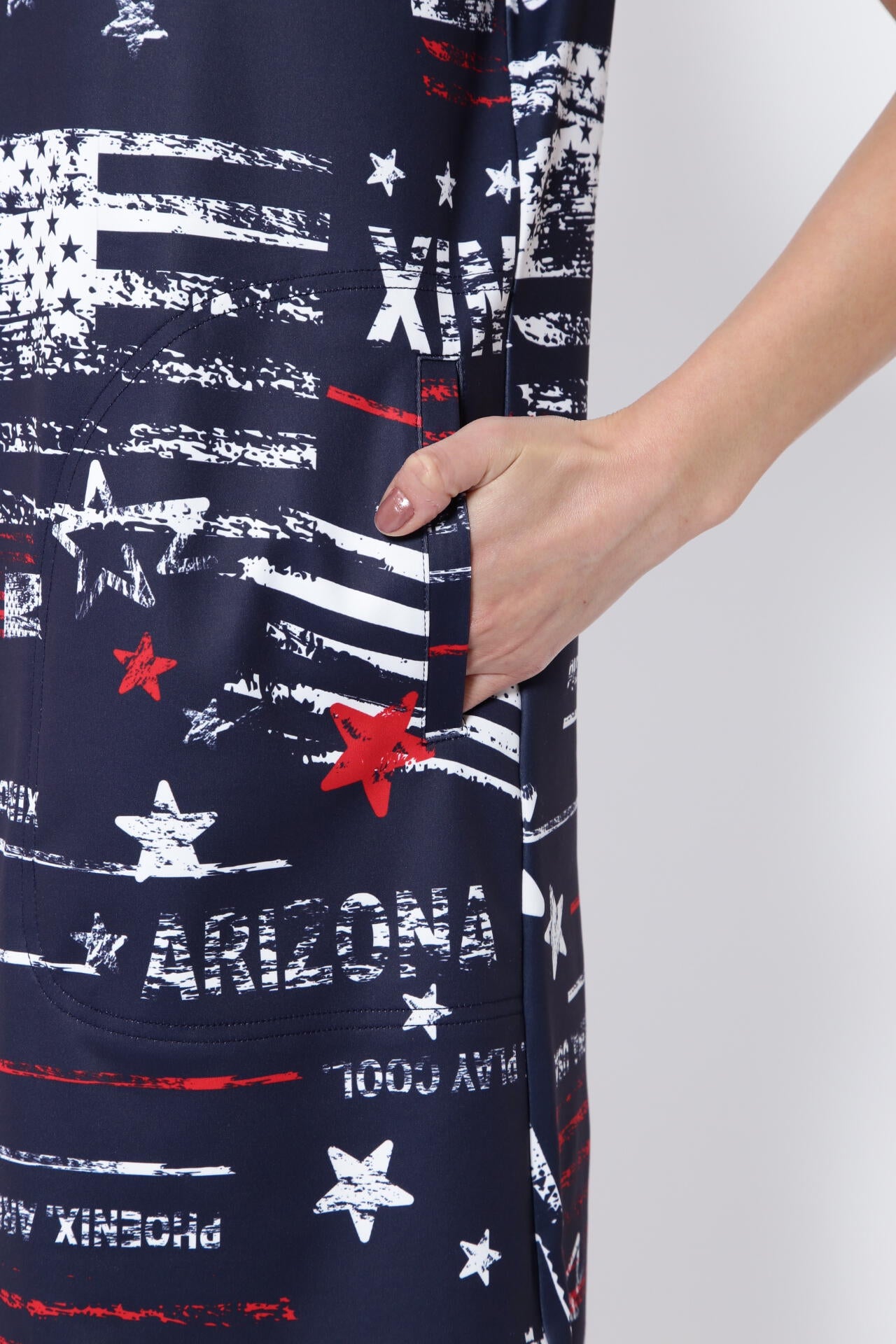 【PING APPAREL】ニューアメリカンフラッグプリント柄 スムース半袖フーディ調ワンピース ＜NATIVE＞ (LADIES)