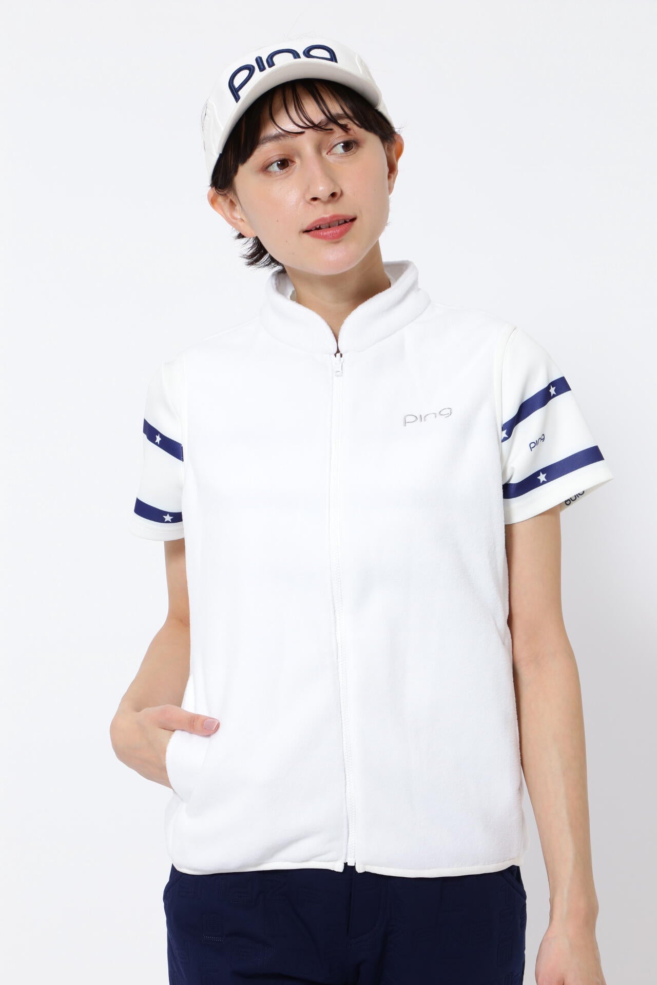 再値下げ　新品　PINGブルゾン軽量リップストリップ PING レディース ピン アパレル ゴルフウェア 長袖 フルジップ 接結