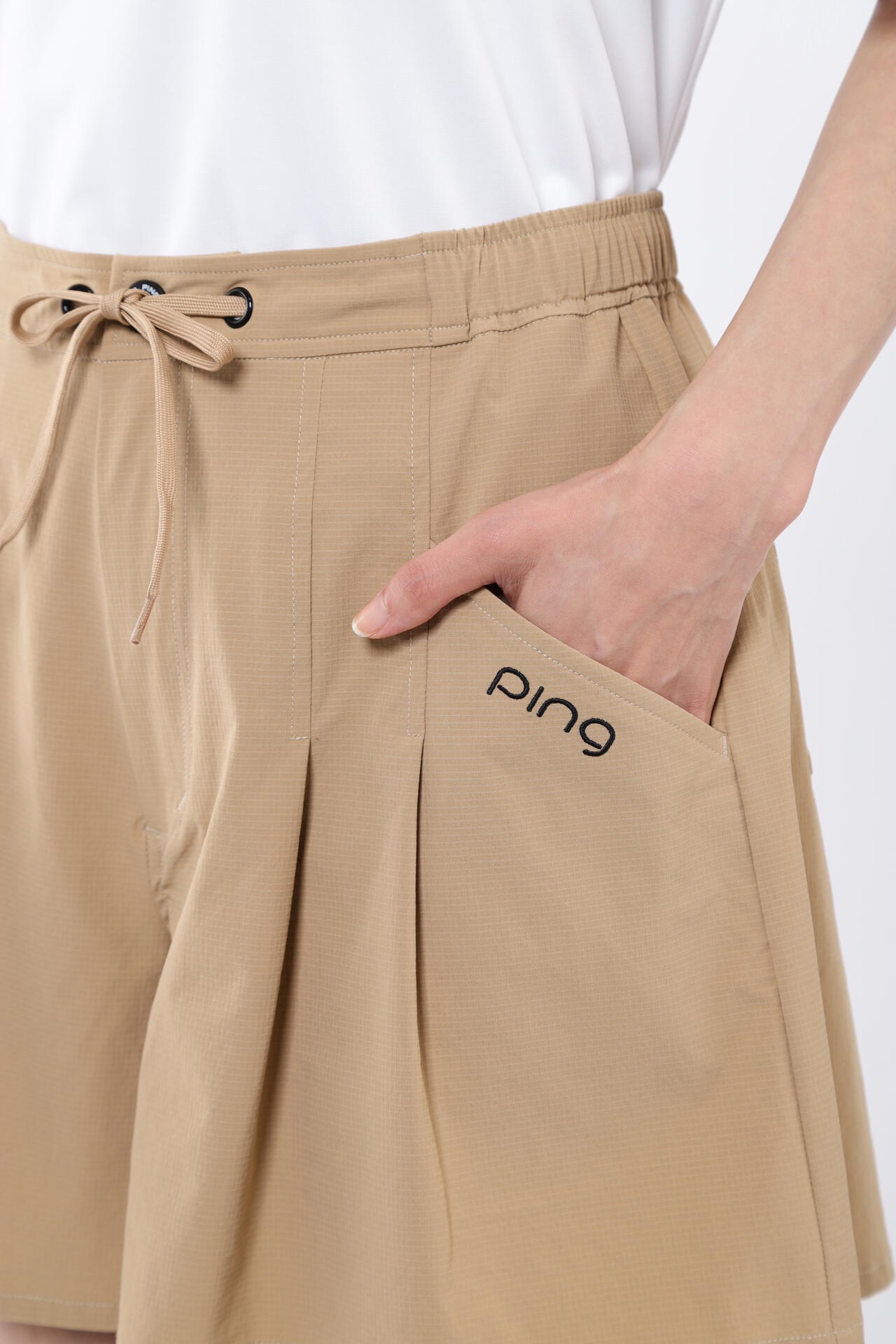 【PING APPAREL】2WAYストレッチ リップストップショートパンツ ＜LADIES LINE＞ (LADIES)