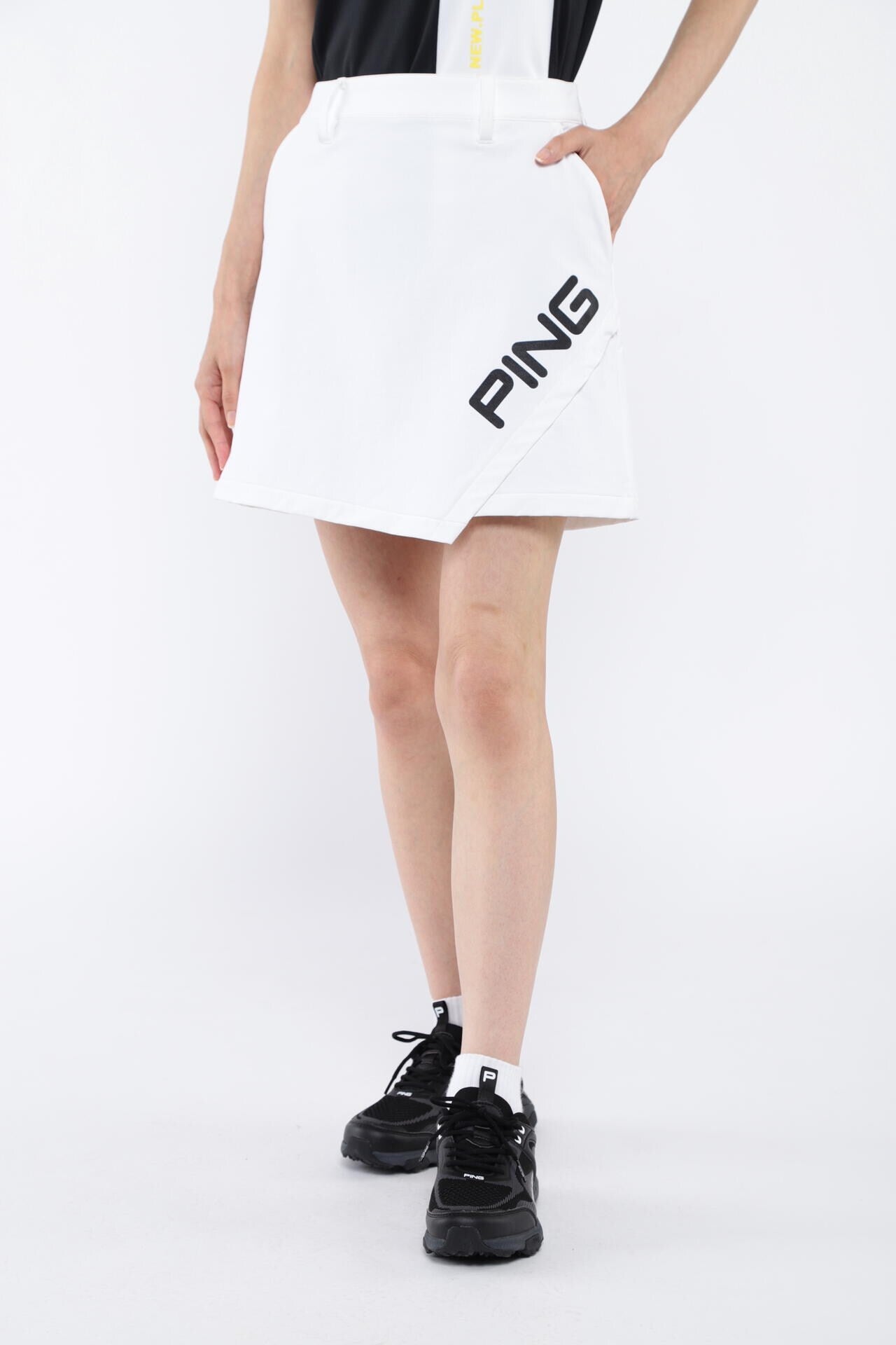 PING APPAREL】4WAYストレッチナイロン撥水アシンメトリーヘムスカート