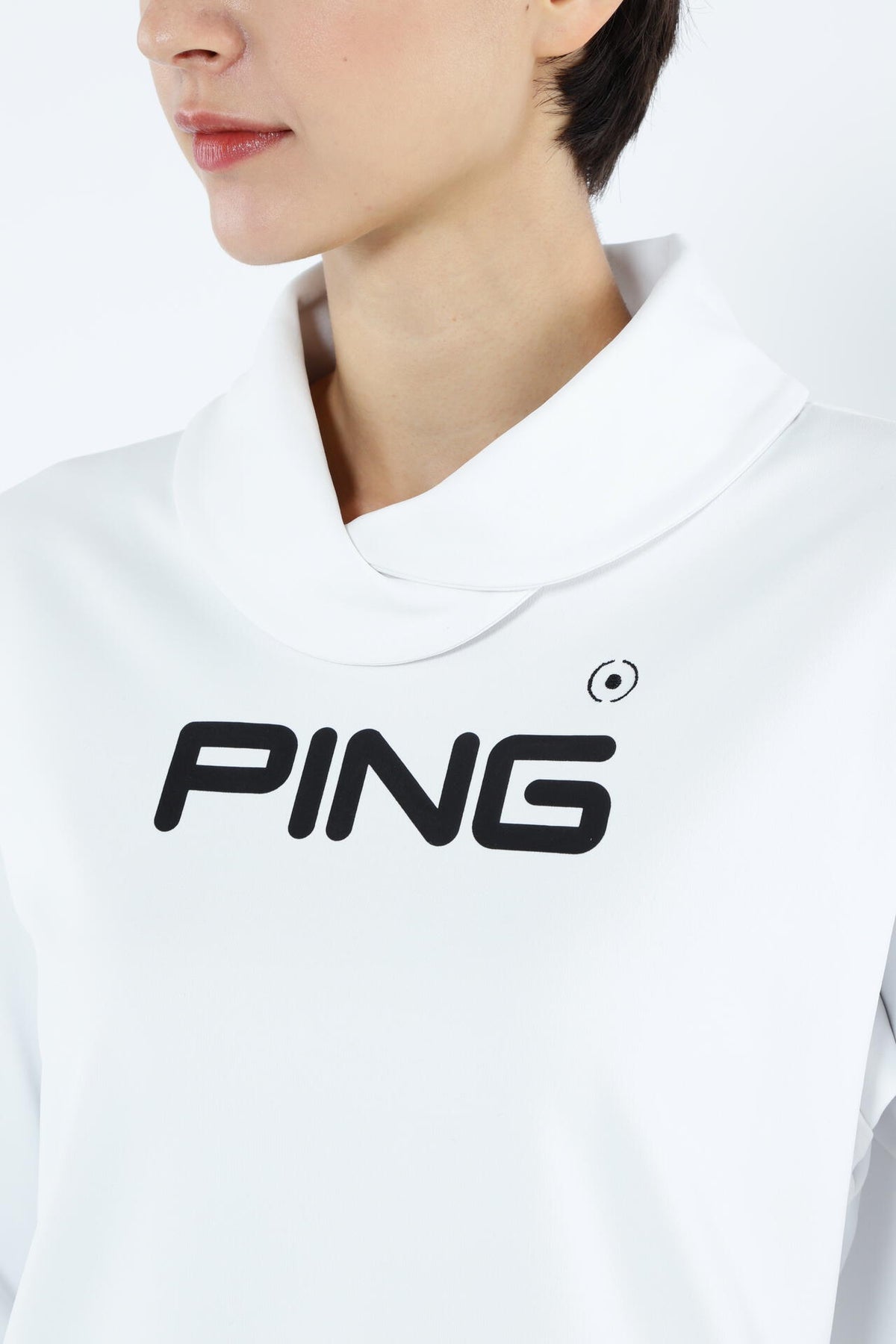 【PING APPAREL】ベアスムースUVハイストレッチ長袖裏フリース変形ハイネックカットソー ＜GOLD＞ (LADIES)