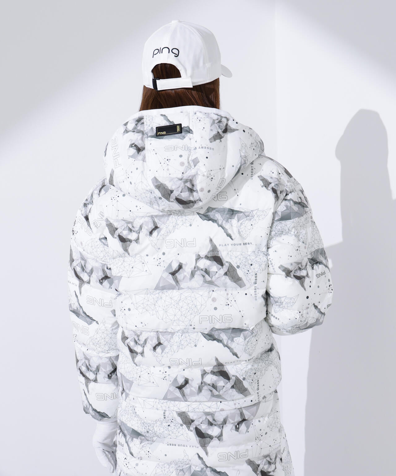 【PING APPAREL】２５ＦＷ 2WAY中綿フーディーブルゾン ＜GOLD＞ (LADIES)