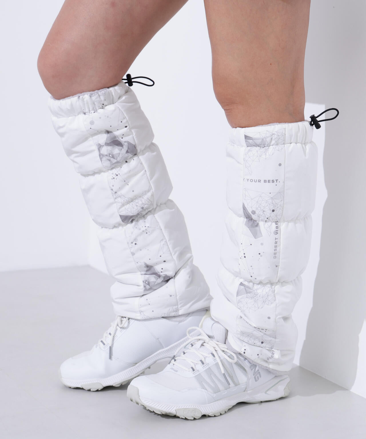 PING】MOUNTAIN総柄プリント薄中綿レッグウォーマー ＜LADIES LINE