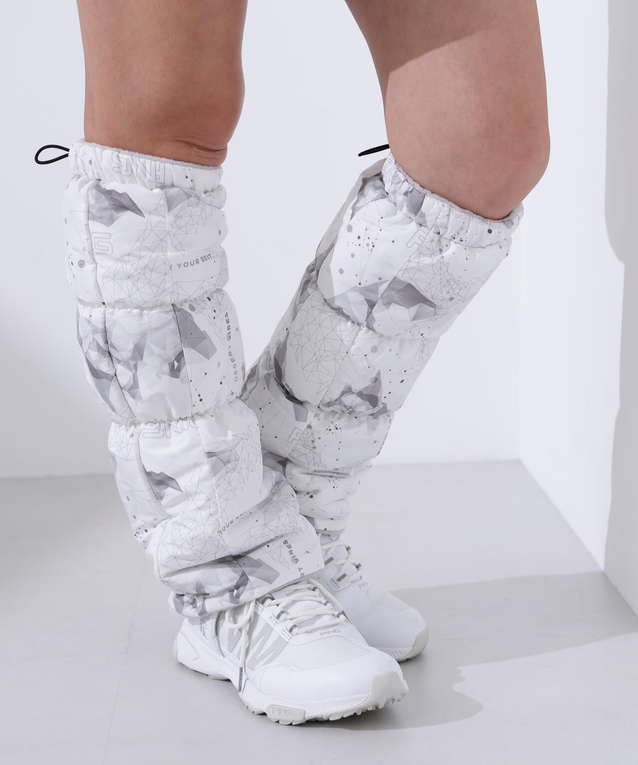 【PING】MOUNTAIN総柄プリント薄中綿レッグウォーマー ＜LADIES LINE＞ (LADIES)