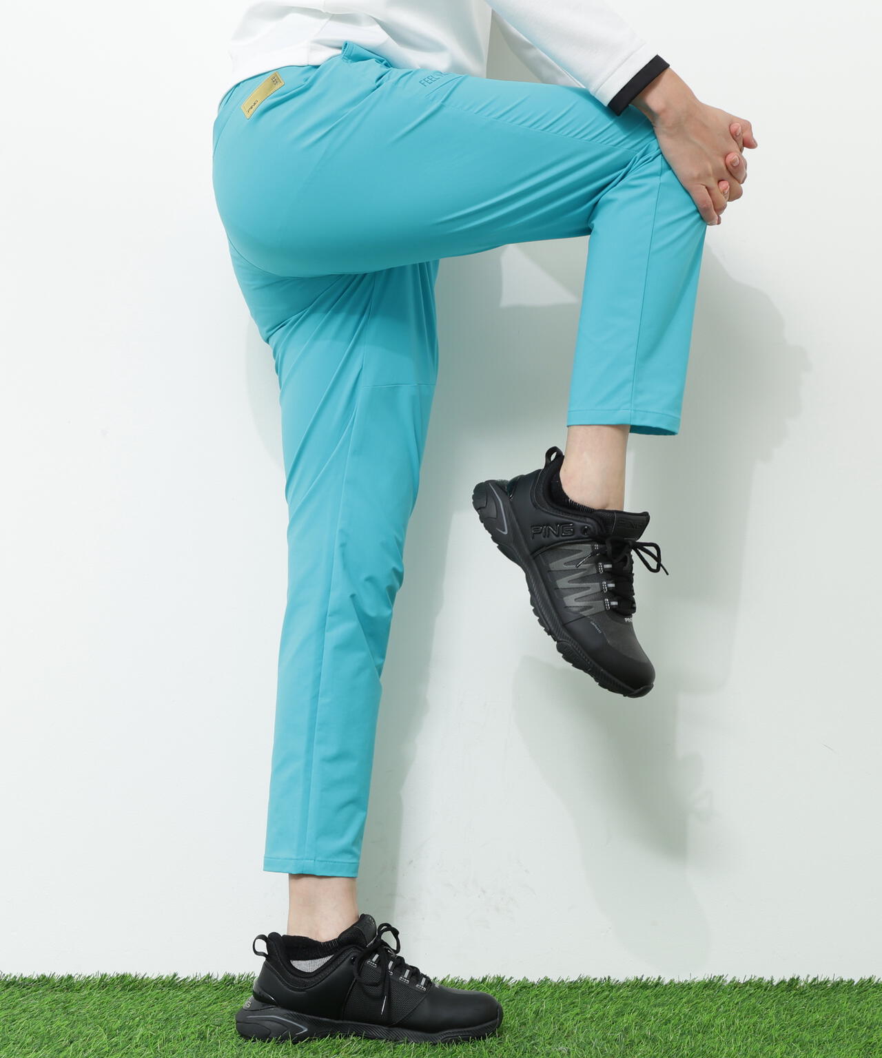 【PING APPAREL】全方向ストレッチパーテックスリミテッドテーパードパンツ ＜GOLD＞ (LADIES)