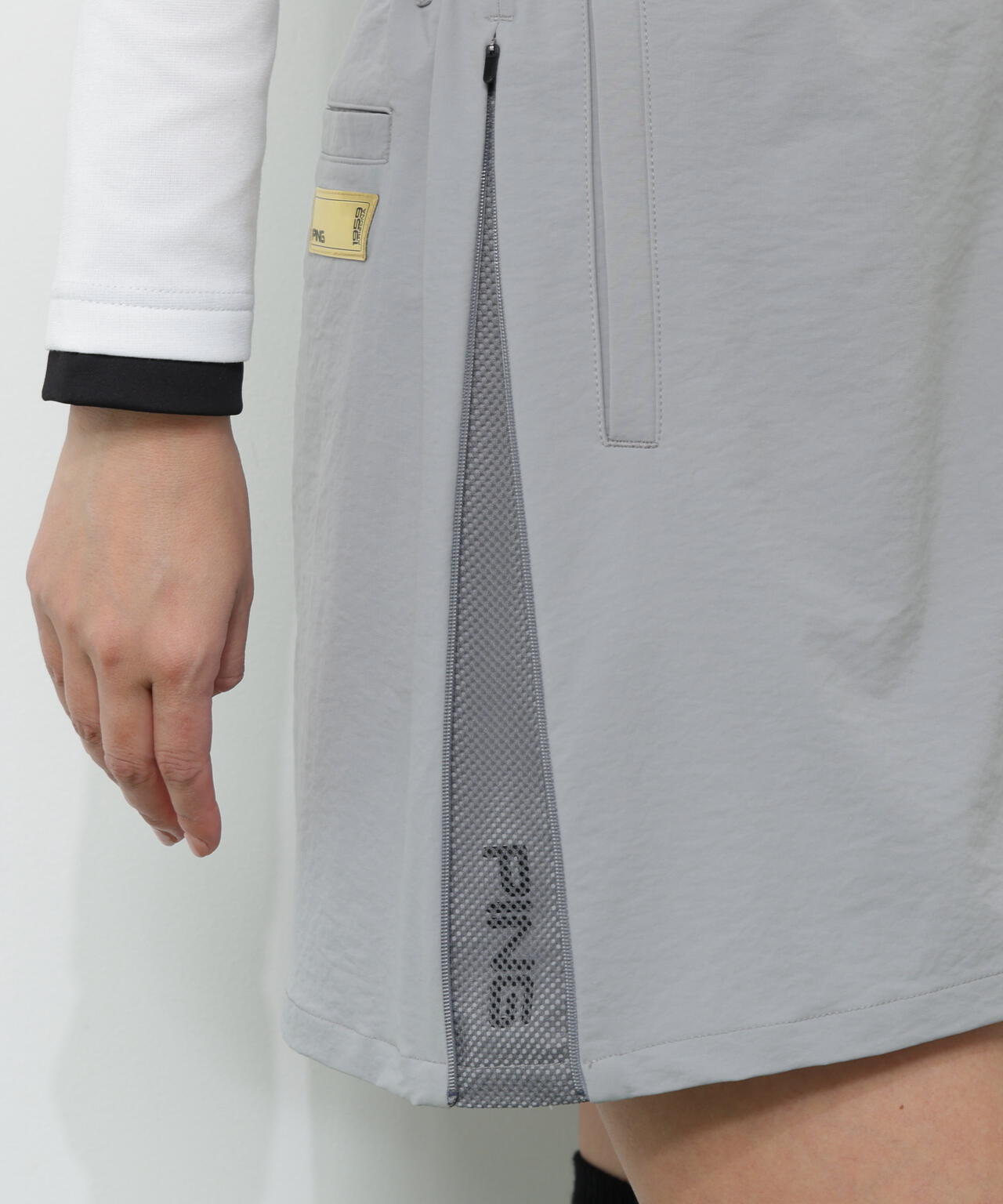 【PING APPAREL】全方向ストレッチパーテックスリミテッドスカート ＜GOLD＞ (LADIES)