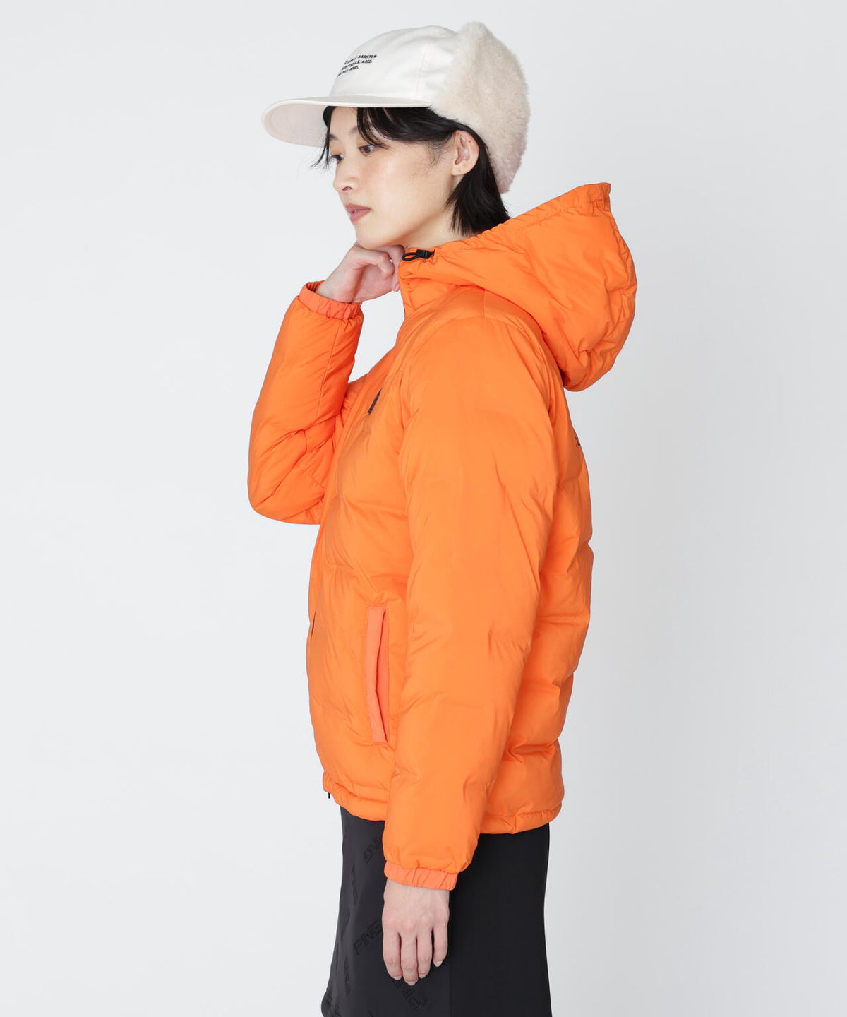 [PING APPAREL] [撥水・保温] サーモライトエコメイド二重織中綿フーディブルゾン (LADIES)