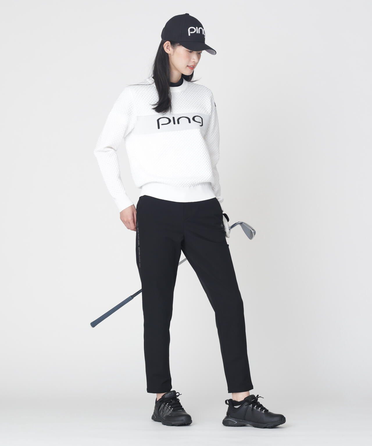 PINGのブラックのクルーネックニットです PING APPAREL] クルーネックニット ＜GOLD＞ (LADIES) | PING（ピン
