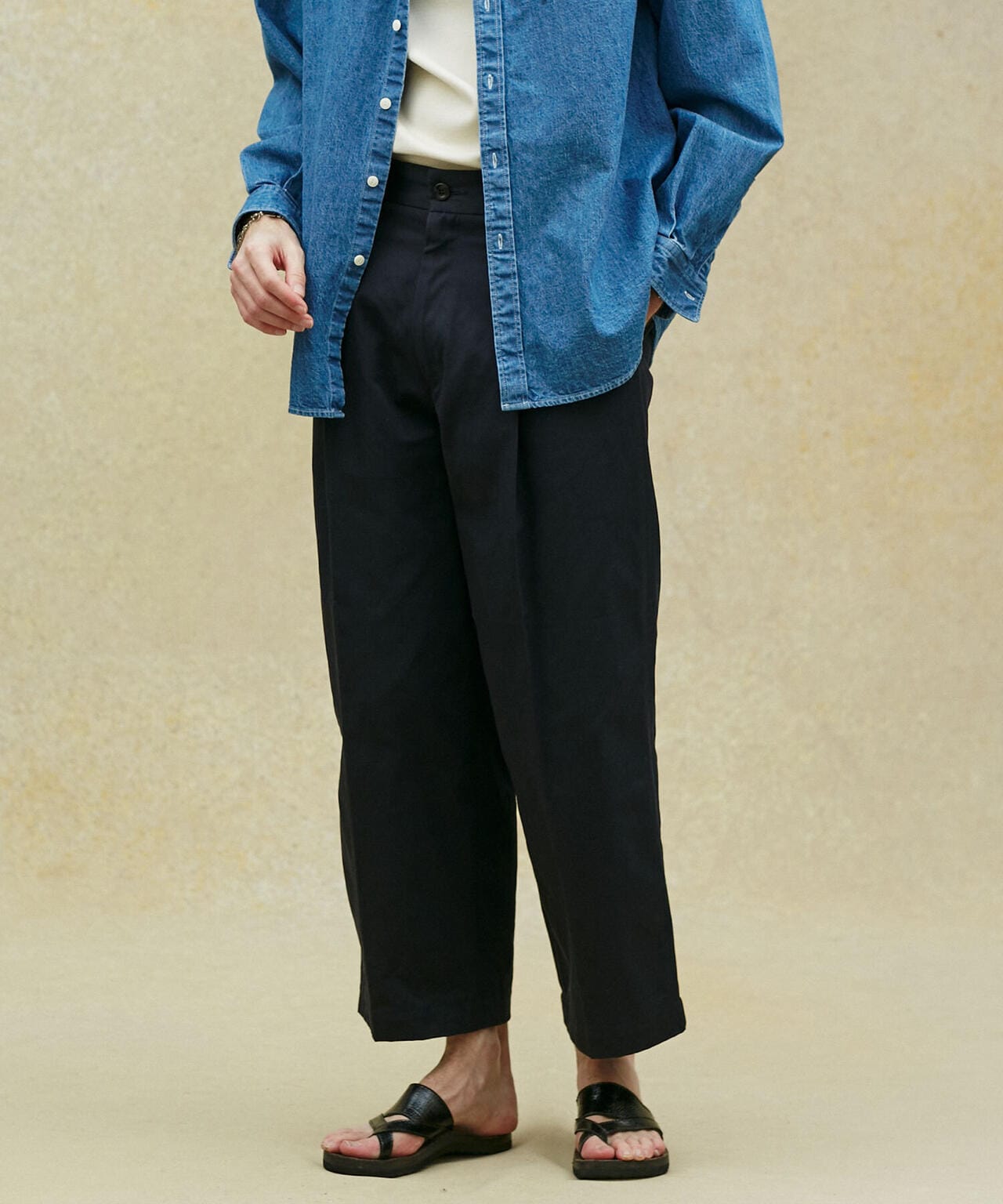 LB.02/バックシンチ付きワンタックワークパンツ | NANO universe