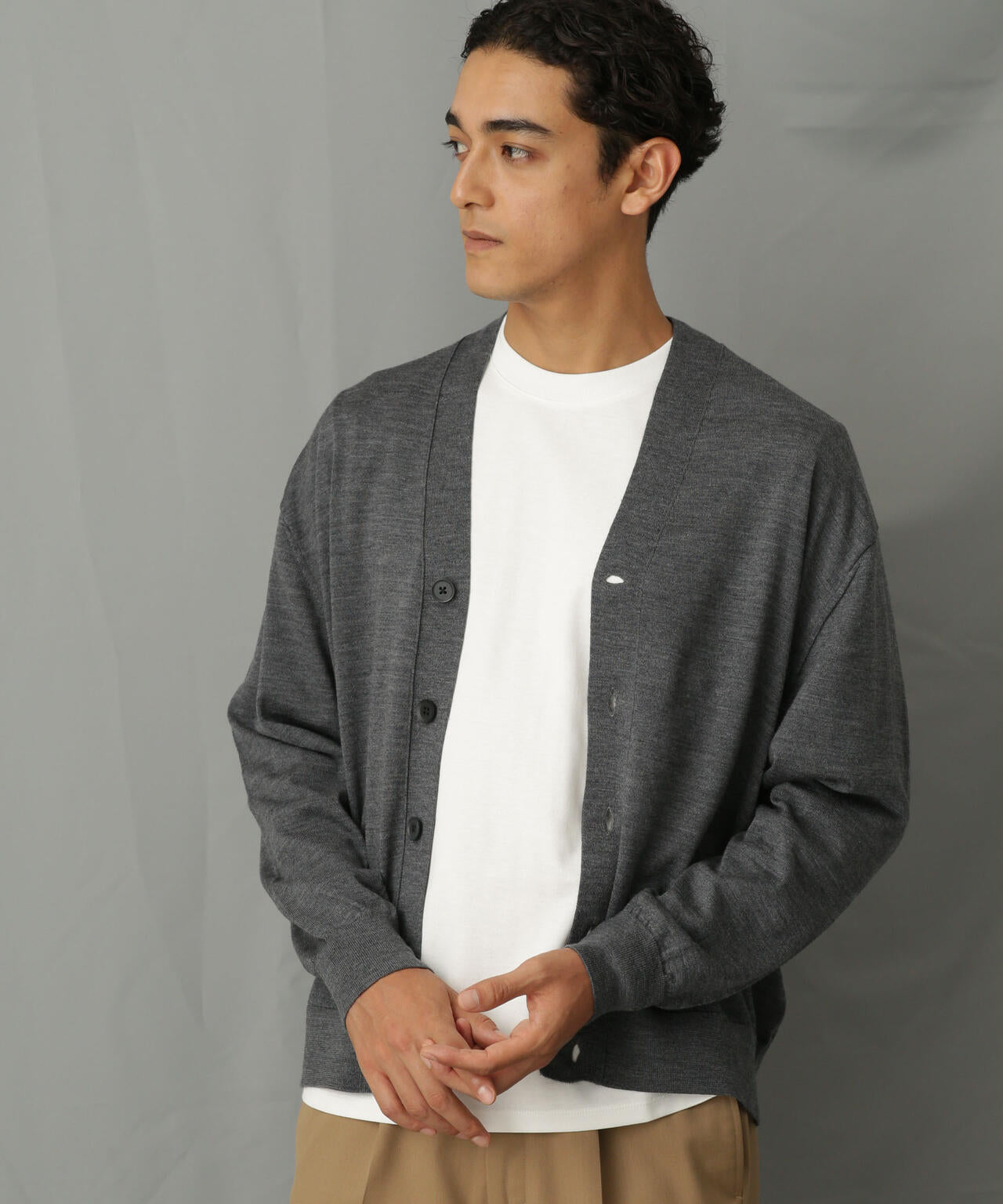 ニット 「毛玉レスニット」 ファインゲージＶカーディガン