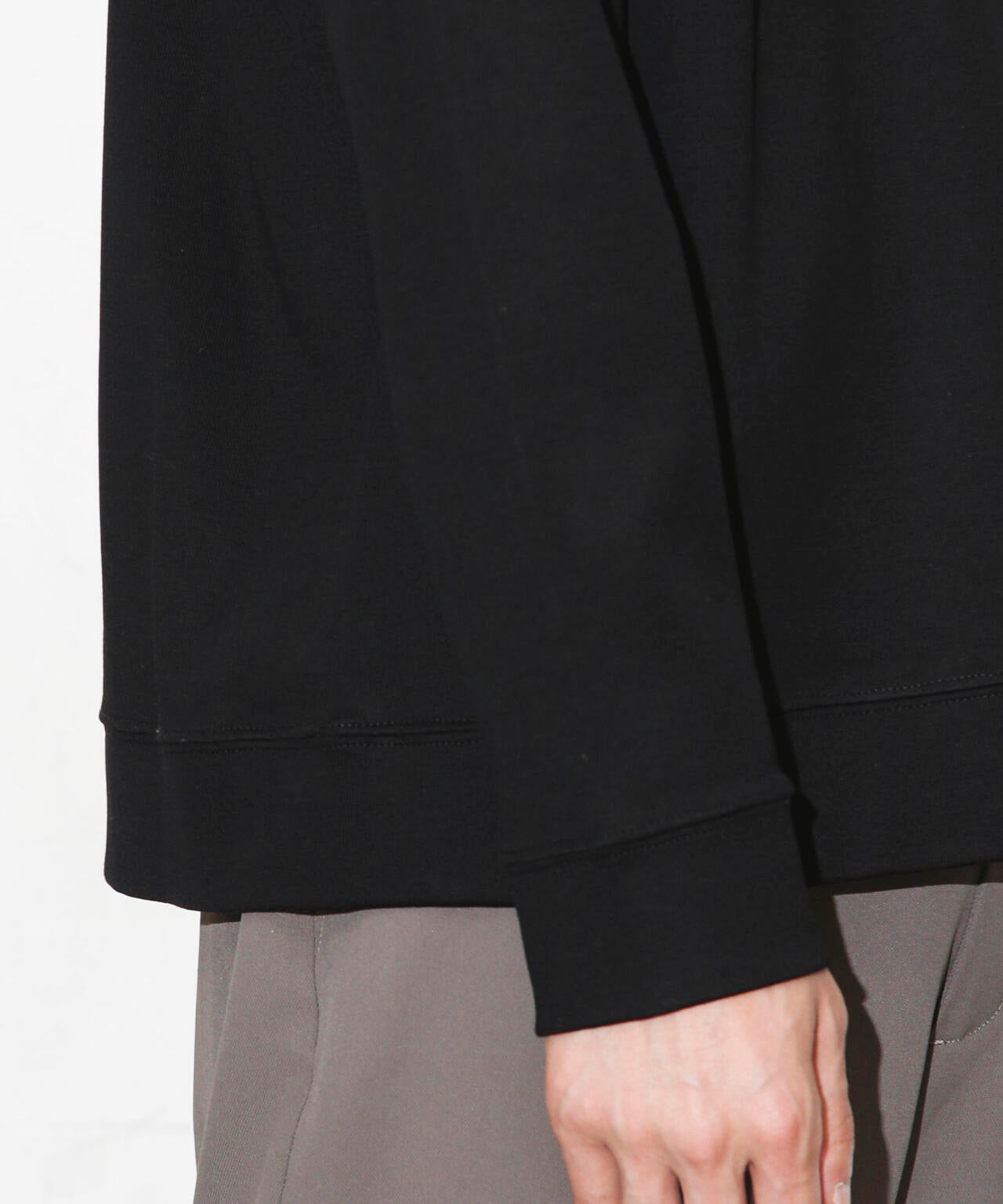 「FORMAL JERSEY」モックネックカットソー長袖