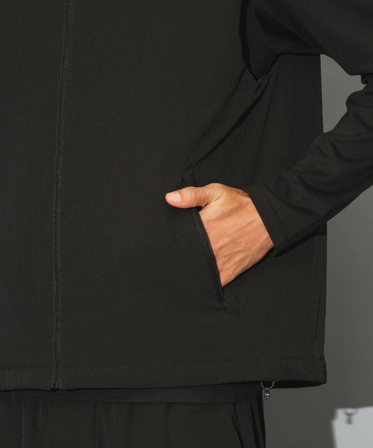 0443d109-6478-5606-923a-e4b587282fcc_Image