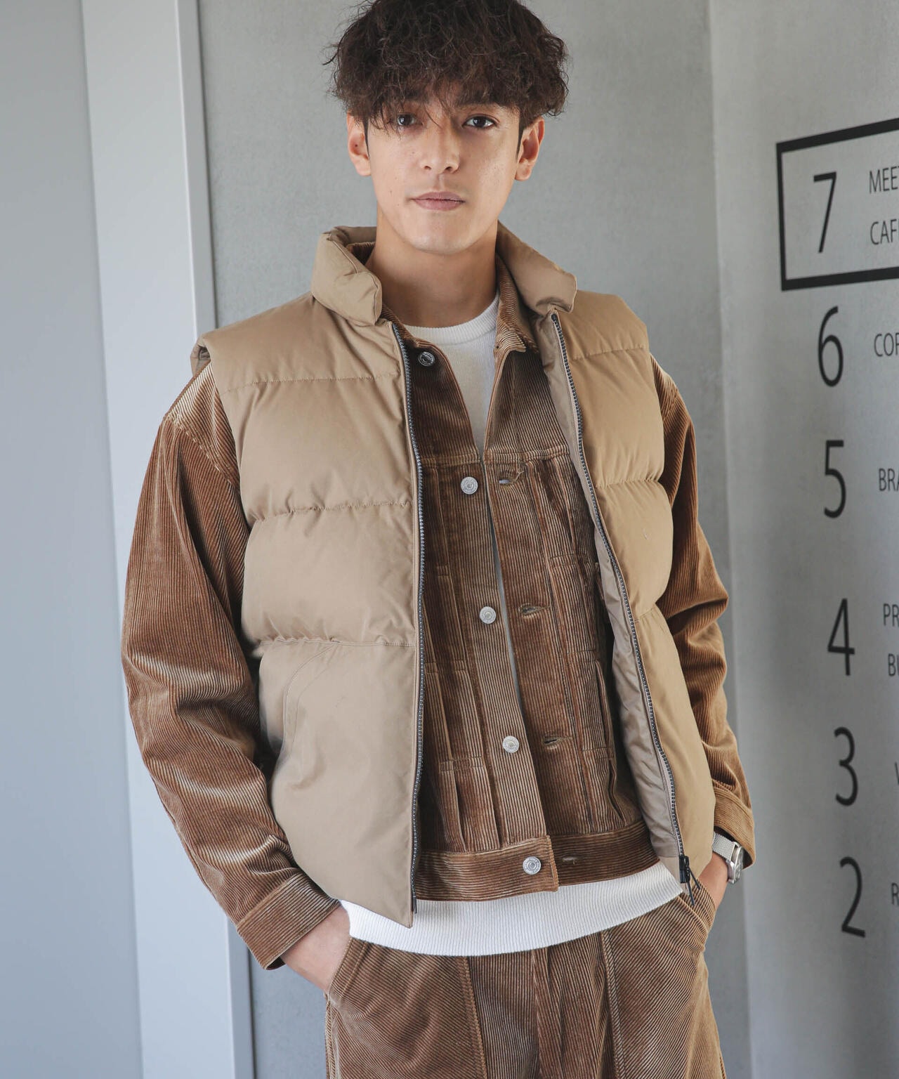 fb5fc09a-242f-562d-8e04-b3c04ea7318e_Image