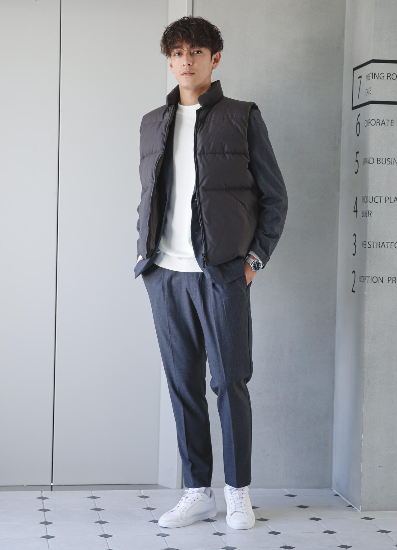 9adec960-4f39-52ac-87f6-3570eafa652e_Image