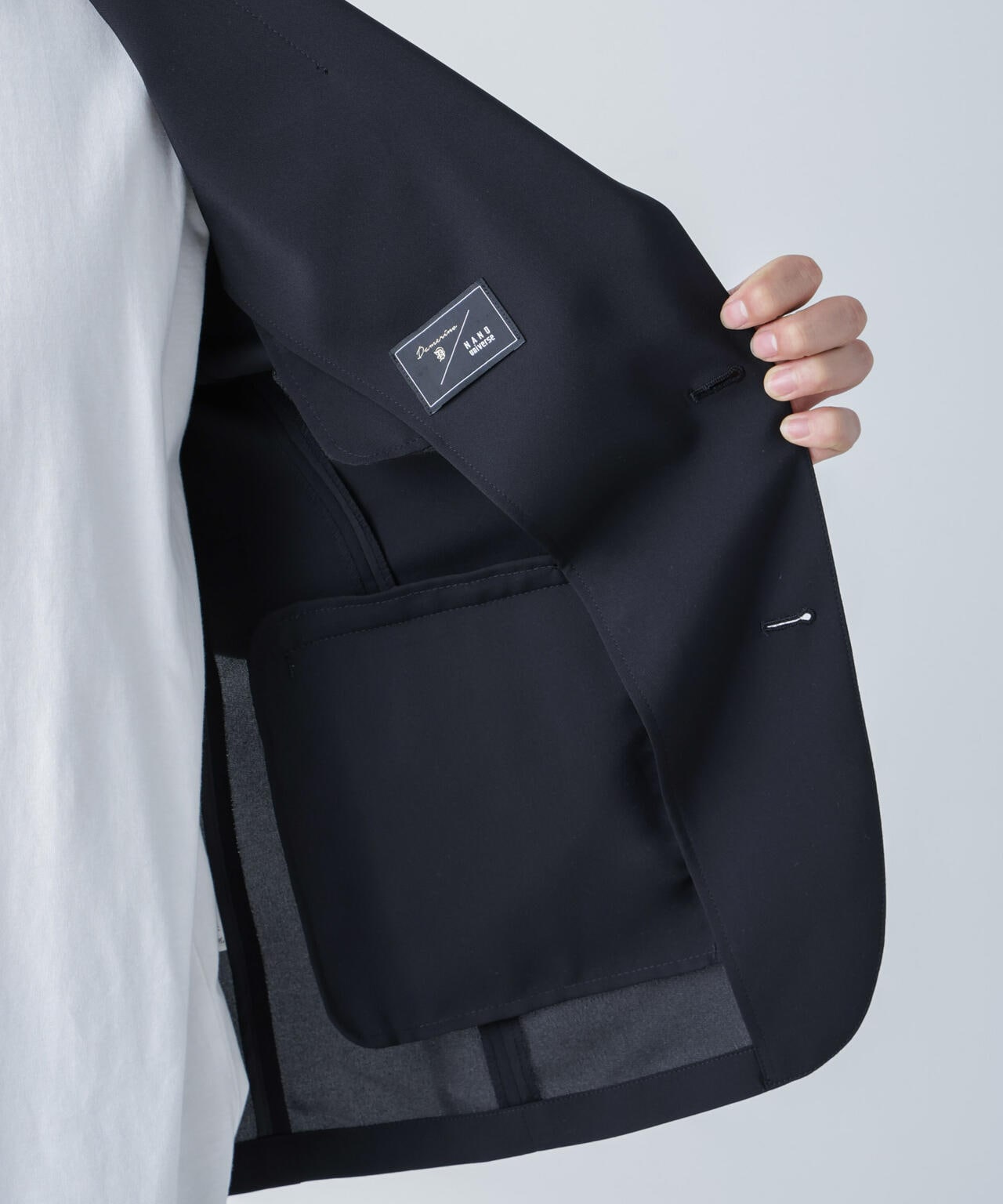 Damerino」ライトウェイトストレッチセットアップ | NANO universe