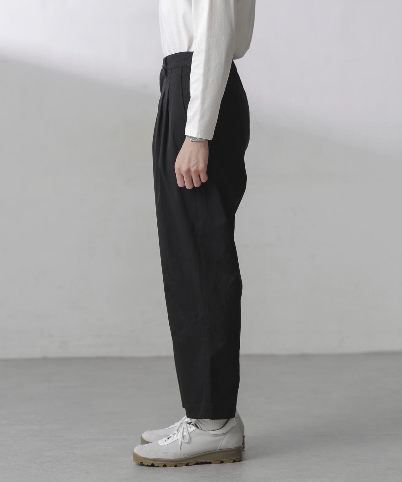 コットンライクツイルツータックテーパードイージーパンツ | NANO